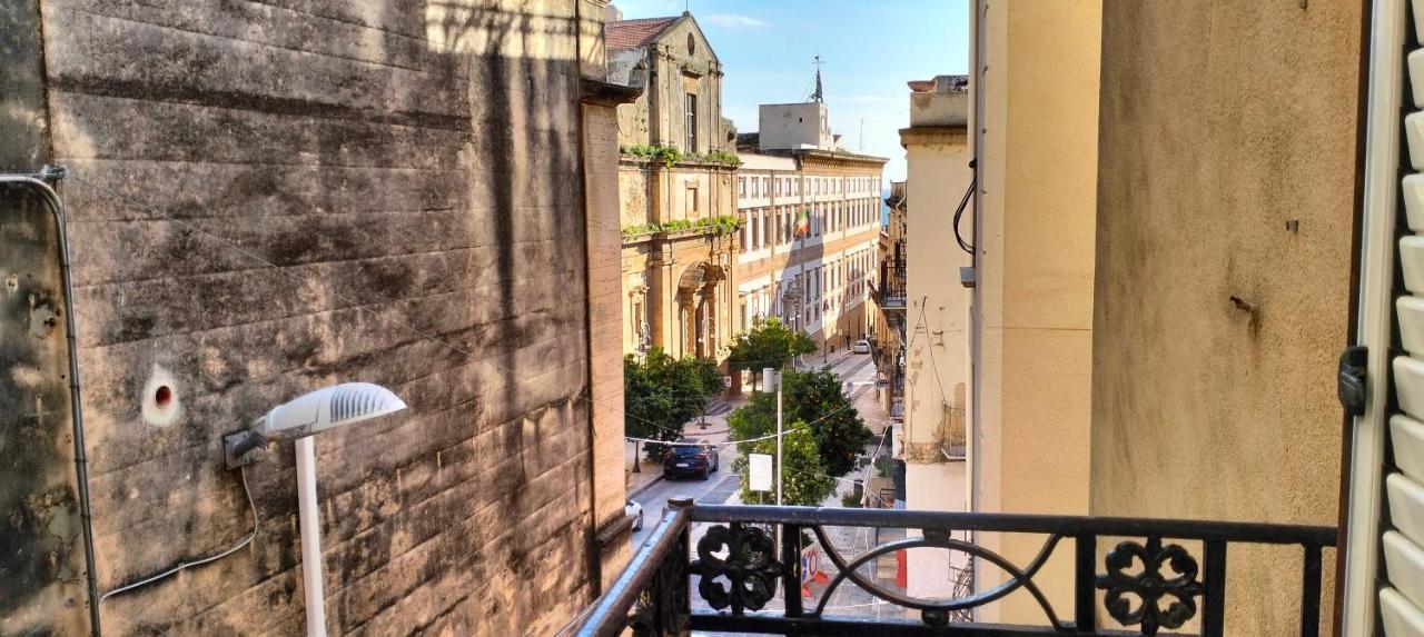 Le Vie Del Centro Bed and Breakfast Sciacca Exteriör bild